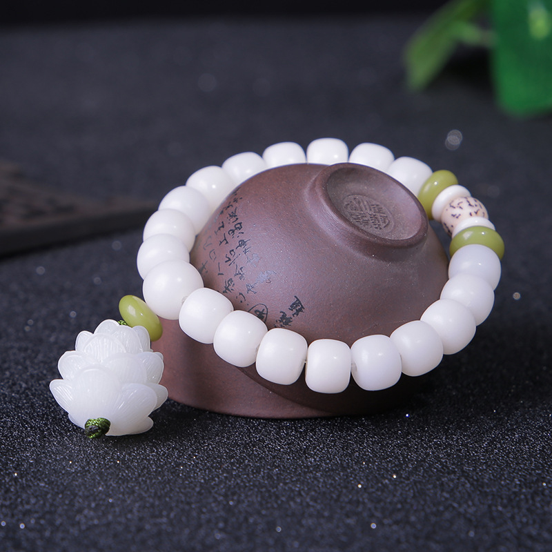 Pulsera de Jade blanco Bodhi R - Yoga Fitness Tracker reseña y precio